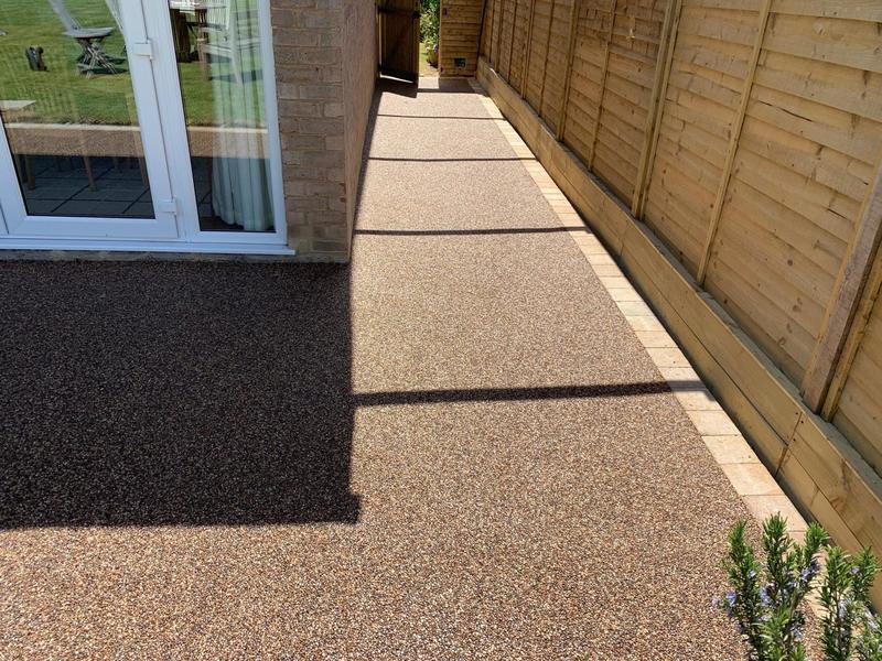 Side return path — resin bound project by National Surfacing