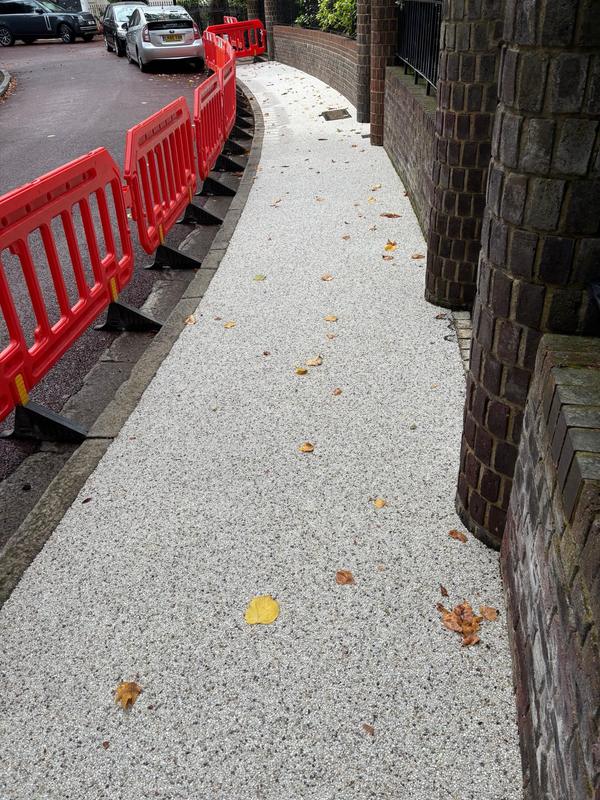 Narrow path renovation — resin bound project by National Surfacing